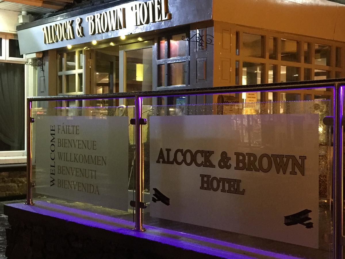 Отель Alcock & Brown Hotel Клифден-4