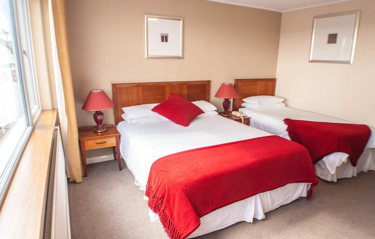 Отель Alcock & Brown Hotel Клифден