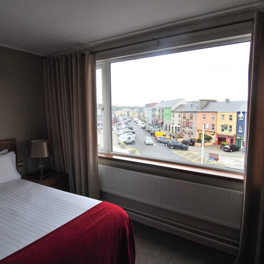 Отель Alcock & Brown Hotel Клифден-43