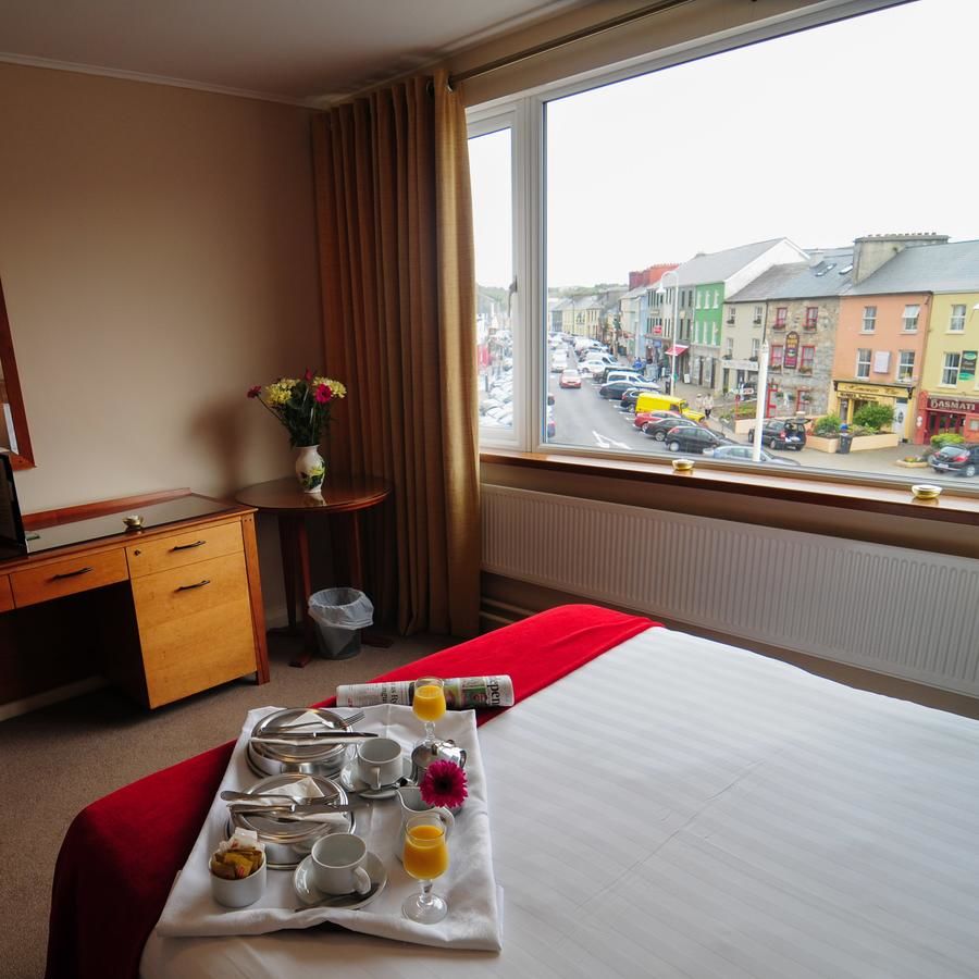Отель Alcock & Brown Hotel Клифден-46