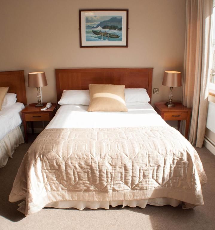 Отель Alcock & Brown Hotel Клифден